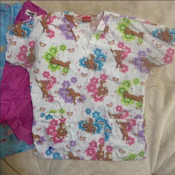Cherokee Curious George Scrub Top - Picture 1 of 1